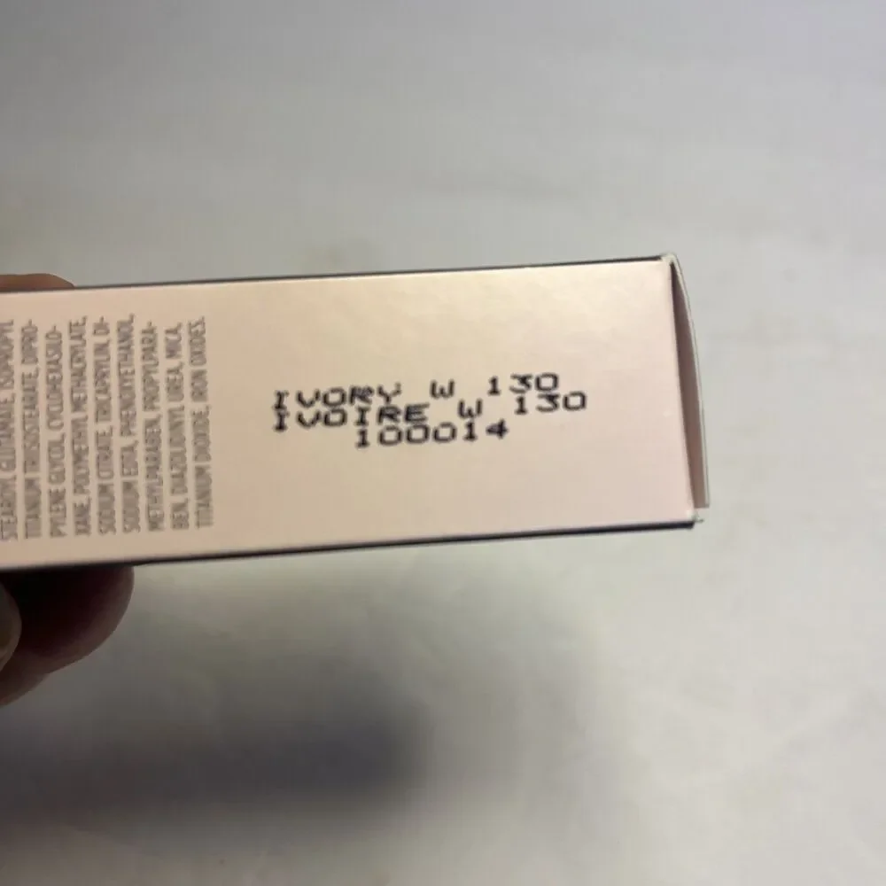 Ivory W 130 Mary Kay TimeWise Luminous 3D Foundation Normal/Dry Skin NIB 100014